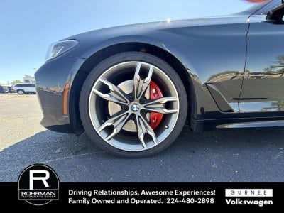 2021 BMW 5 Series M550i xDrive Dynamic Handling/Shadowline/Executive Package