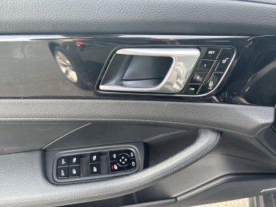 2018 Porsche Panamera 4S