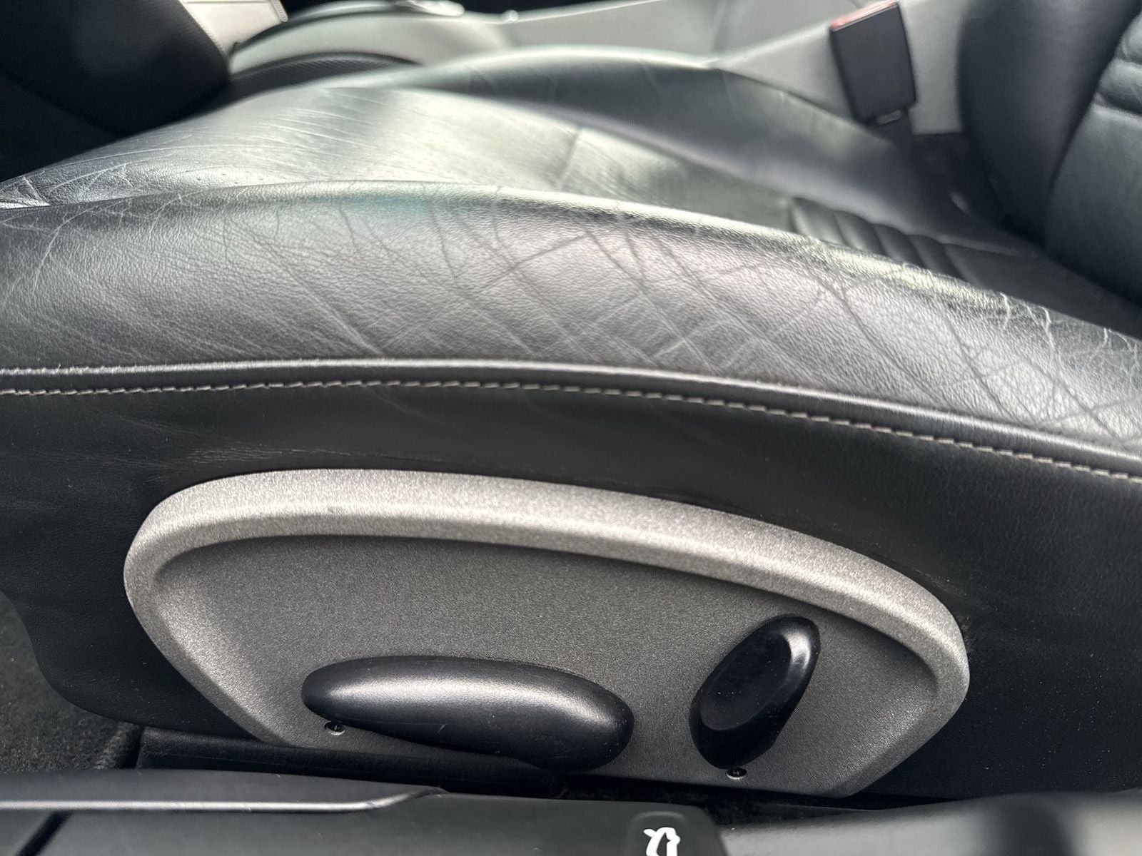 2000 Porsche Boxster Base