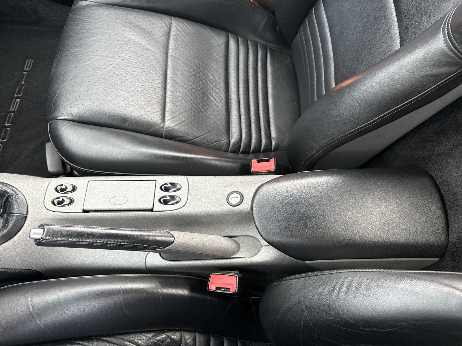 2000 Porsche Boxster Base