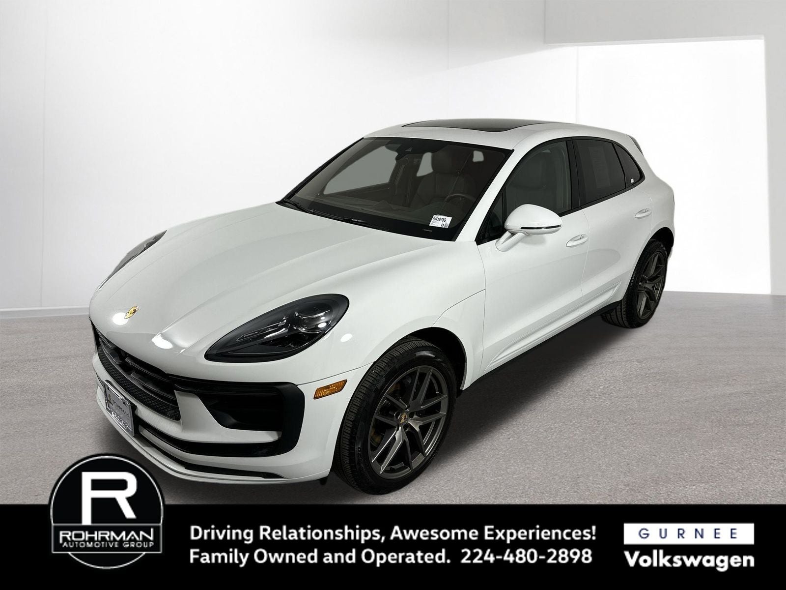 2023 Porsche Macan Base