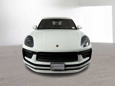2023 Porsche Macan Base