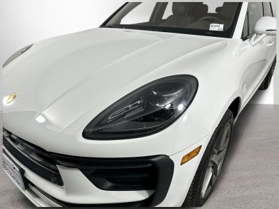 2023 Porsche Macan Base