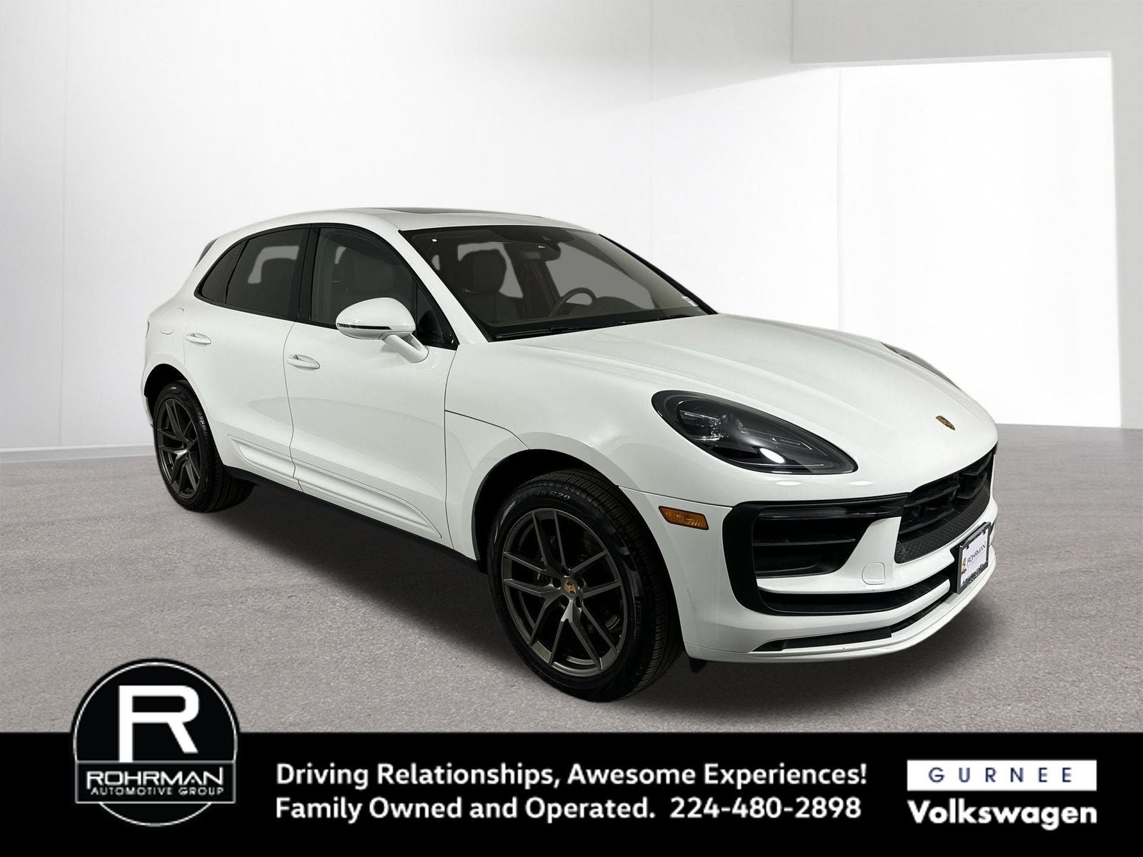 2023 Porsche Macan Base