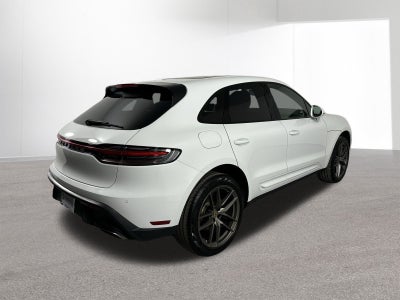 2023 Porsche Macan Base