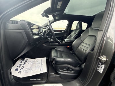 2024 Porsche Cayenne Coupe Base Premium Plus