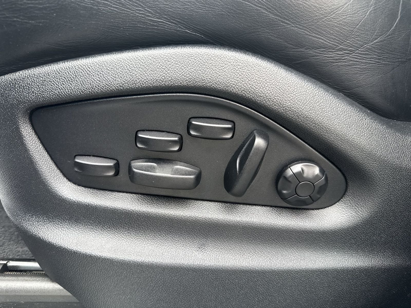 2024 Porsche Cayenne Coupe Base Premium Plus