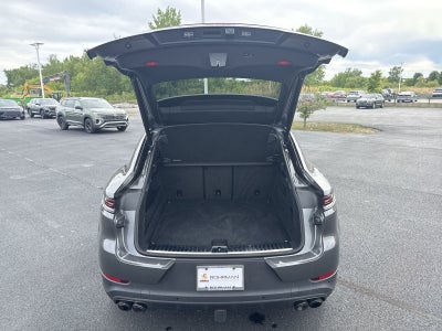 2024 Porsche Cayenne Coupe Base Premium Plus