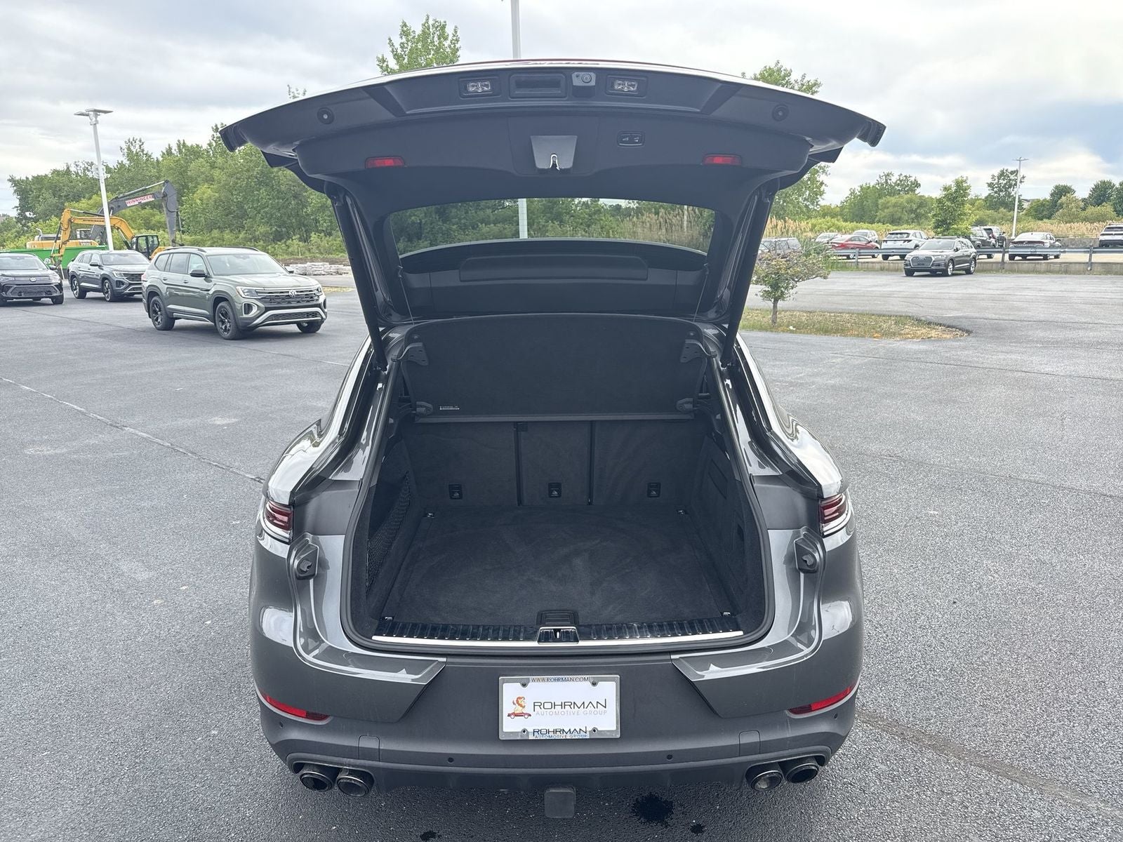2024 Porsche Cayenne Coupe Base Premium Plus
