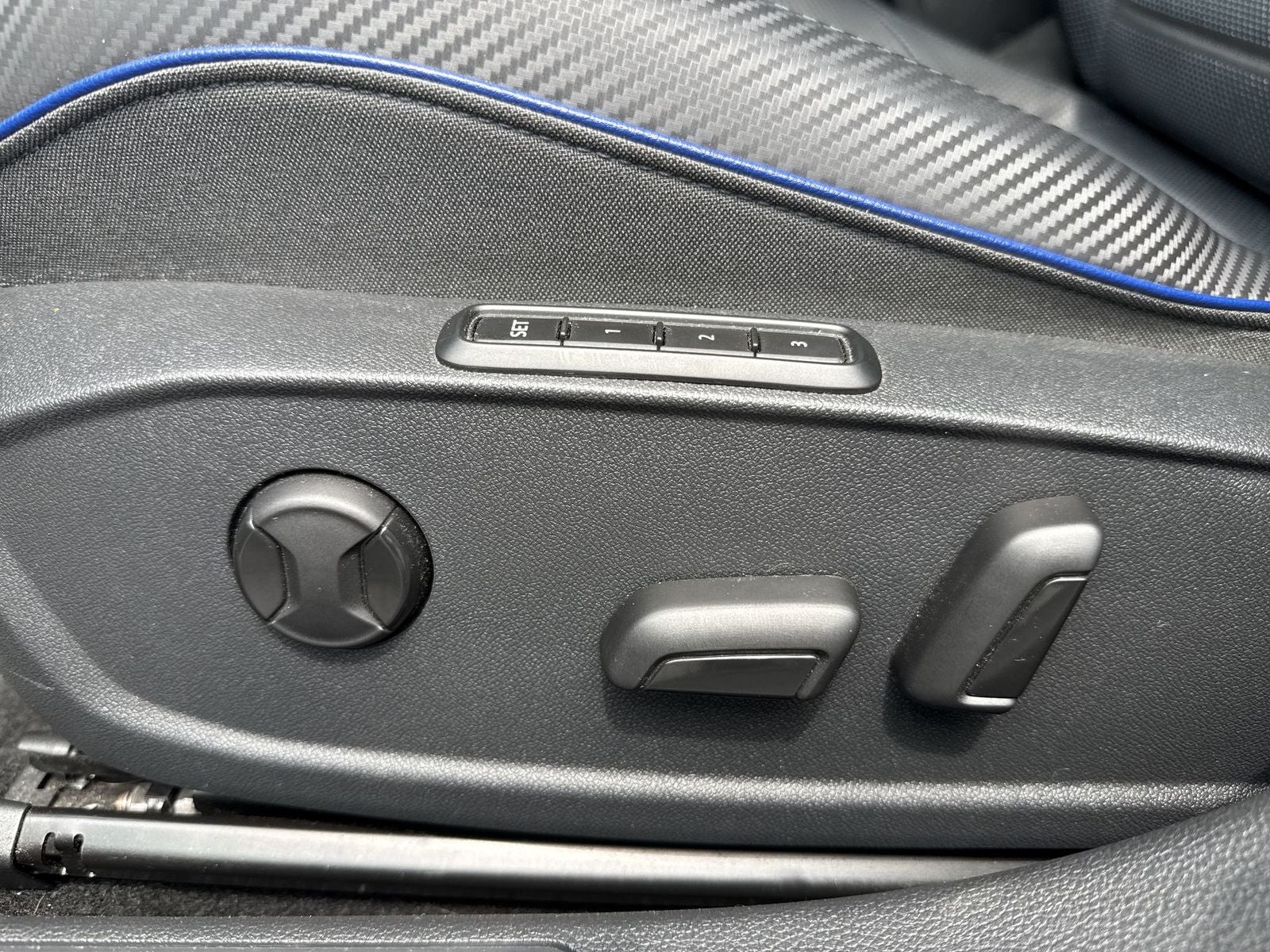 2023 Volkswagen Golf R 2.0T