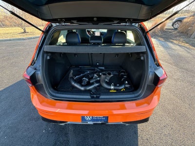 2023 Volkswagen Golf R 2.0T