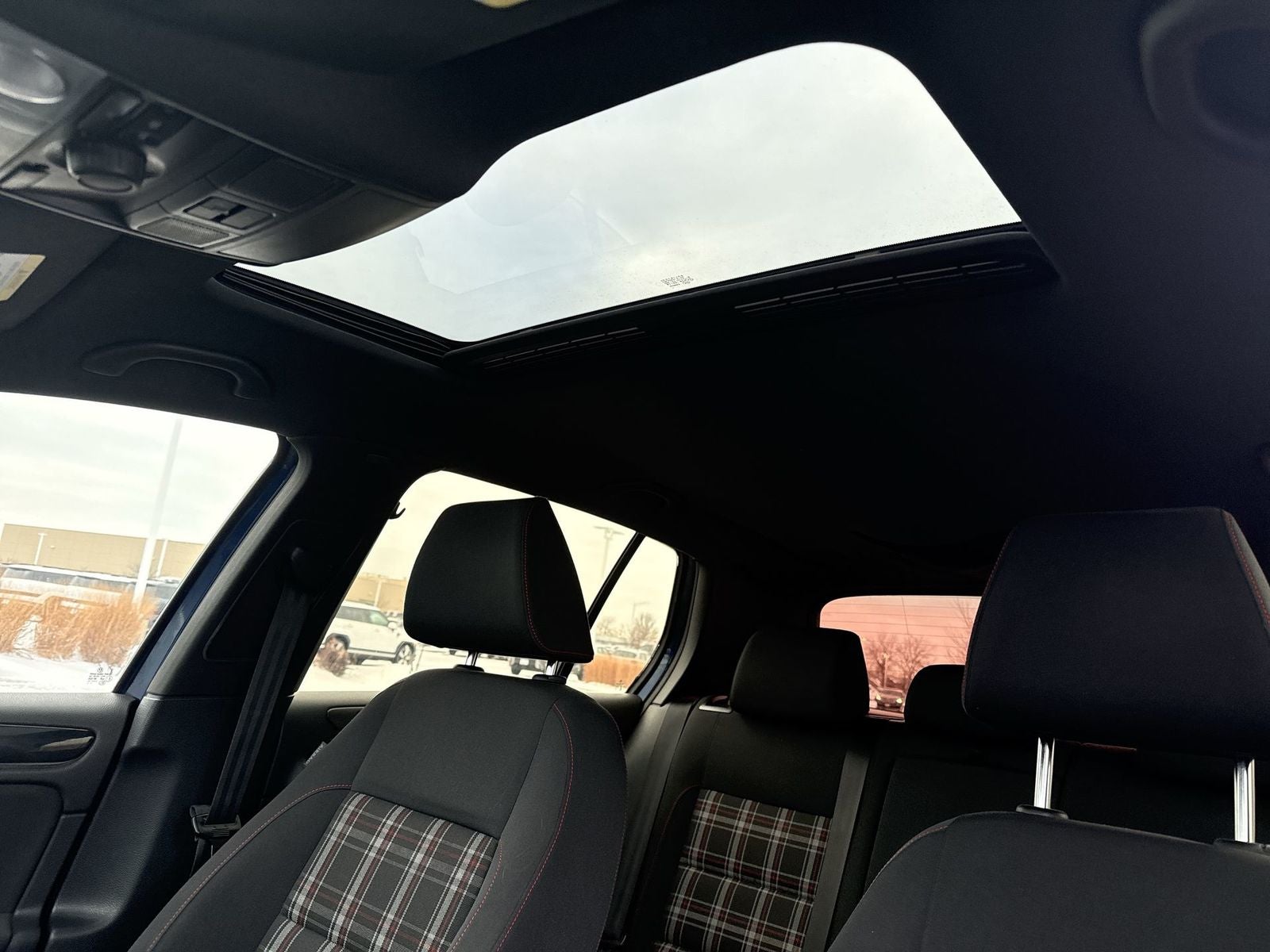 2011 Volkswagen GTI Base