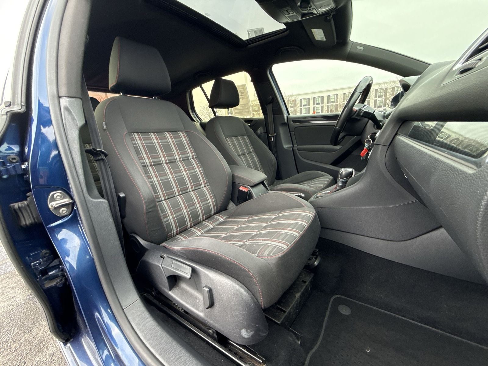 2011 Volkswagen GTI Base