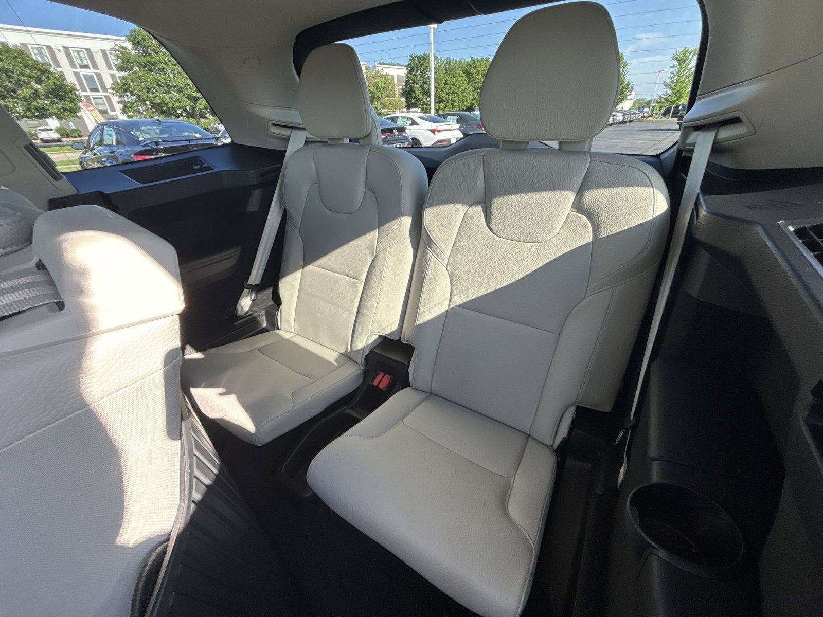 2023 Volvo XC90 B5 Core