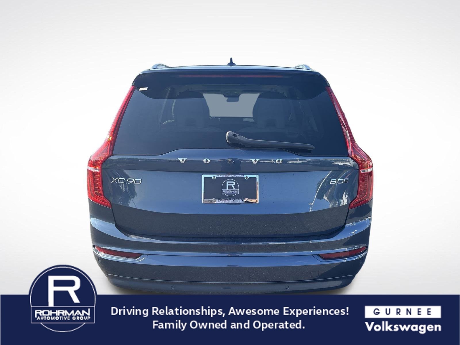 2023 Volvo XC90 B5 Core
